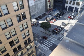 Enlarge photo 39