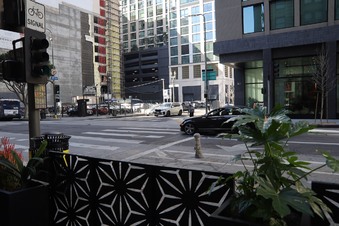 Enlarge photo 56
