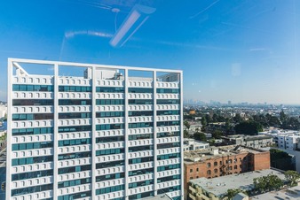 Enlarge photo 52