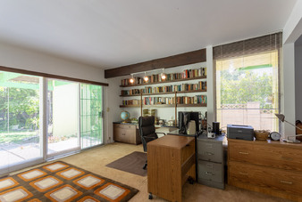 Enlarge photo 21