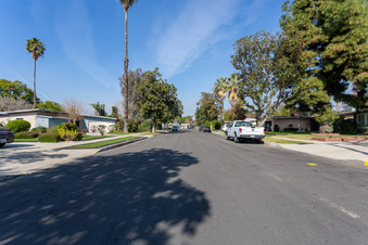 Enlarge photo 29