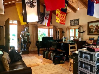 Enlarge photo 18
