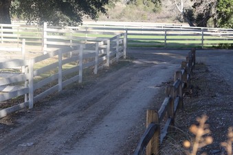 Enlarge photo 23