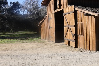 Enlarge photo 19