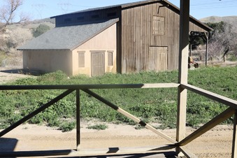 Enlarge photo 17