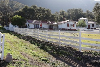 Enlarge photo 24