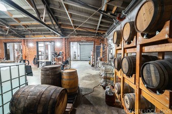 Enlarge photo 44