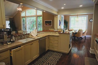 Enlarge photo 32