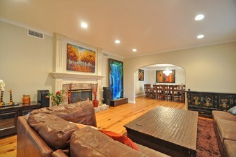 Enlarge photo 19