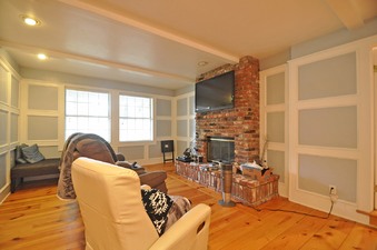 Enlarge photo 28