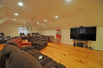 Enlarge photo 46