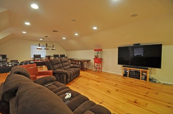 Enlarge photo 47