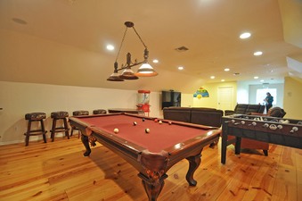Enlarge photo 51