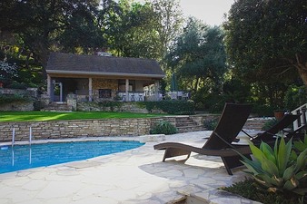 Enlarge photo 35