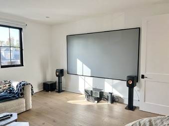 Enlarge photo 19
