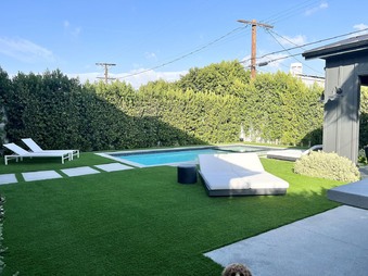 Enlarge photo 24