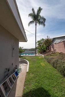 Enlarge photo 40