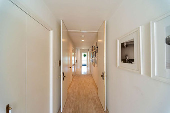 Enlarge photo 43