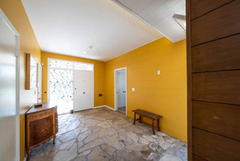 Enlarge photo 6