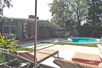 Enlarge photo 44