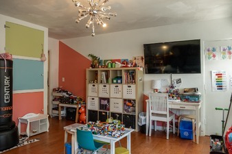 Enlarge photo 29