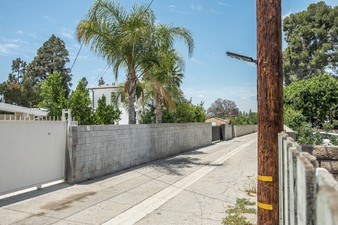 Enlarge photo 46