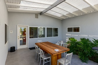 Enlarge photo 34
