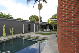 Enlarge photo 39