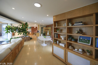 Enlarge photo 46