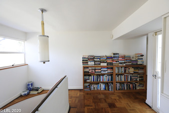 Enlarge photo 38