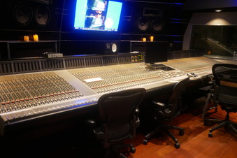 Enlarge photo 12