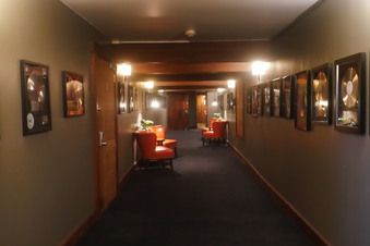 Enlarge photo 2