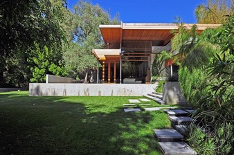 Enlarge photo 3