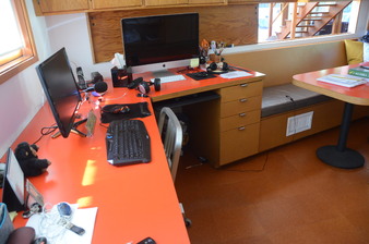 Enlarge photo 53