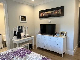 Enlarge photo 147