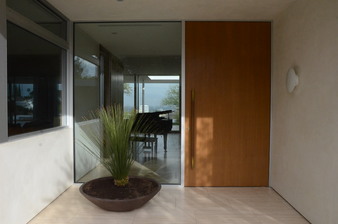 Enlarge photo 5