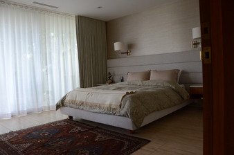 Enlarge photo 50