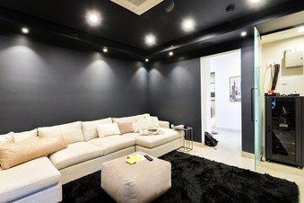 Enlarge photo 35