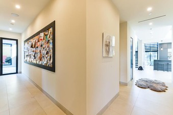 Enlarge photo 36