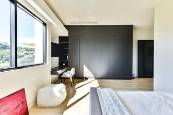 Enlarge photo 50