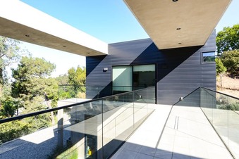 Enlarge photo 55