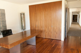 Enlarge photo 46