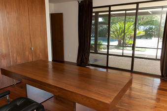 Enlarge photo 47