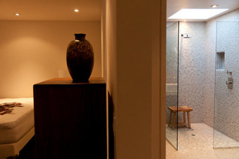 Enlarge photo 54