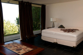 Enlarge photo 57