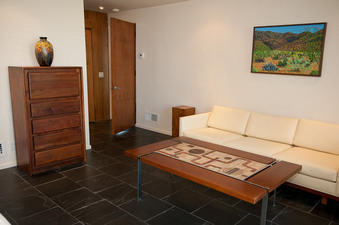 Enlarge photo 59
