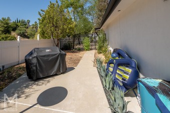Enlarge photo 52