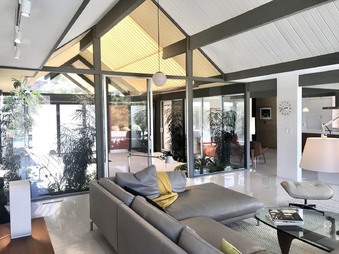 Enlarge photo 35