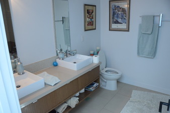 Enlarge photo 52