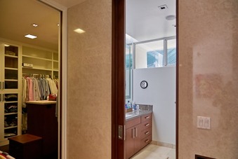 Enlarge photo 37